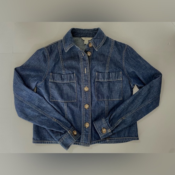 RW&CO. Jackets & Blazers - RW&CO Cropped Utility Denim Jacket Blue Boxy Tortoise Buttons XS